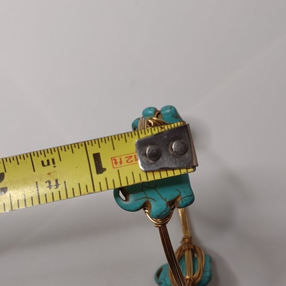 Very Small Gold Tone Wire And Blue Elephant Bracelet - Picture 10 of 10